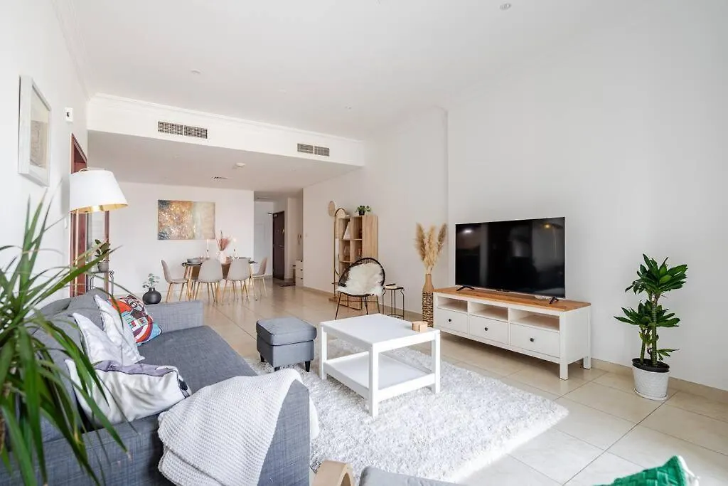 Apartment Elegant Apt In Marina, Large 1Br In Marina Heights Dubai