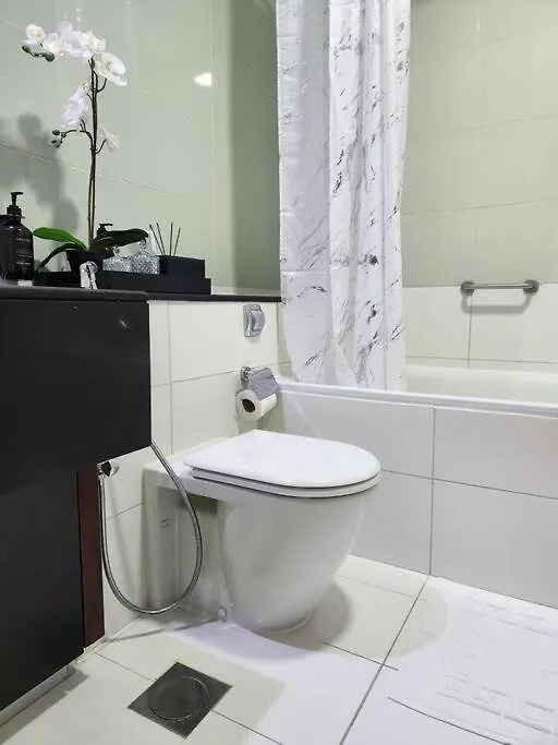 Elegant Apt In Marina, Large 1Br In Marina Heights Dubai